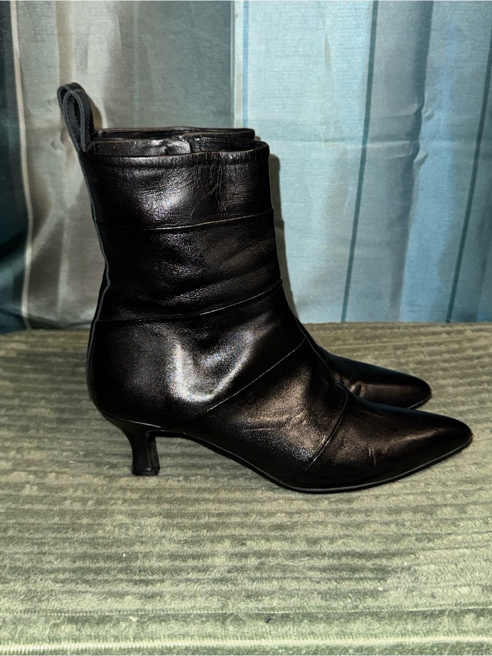 Napoleon Women's Pointed-Toe Black Leather Ankle Boots with Kitten Heel